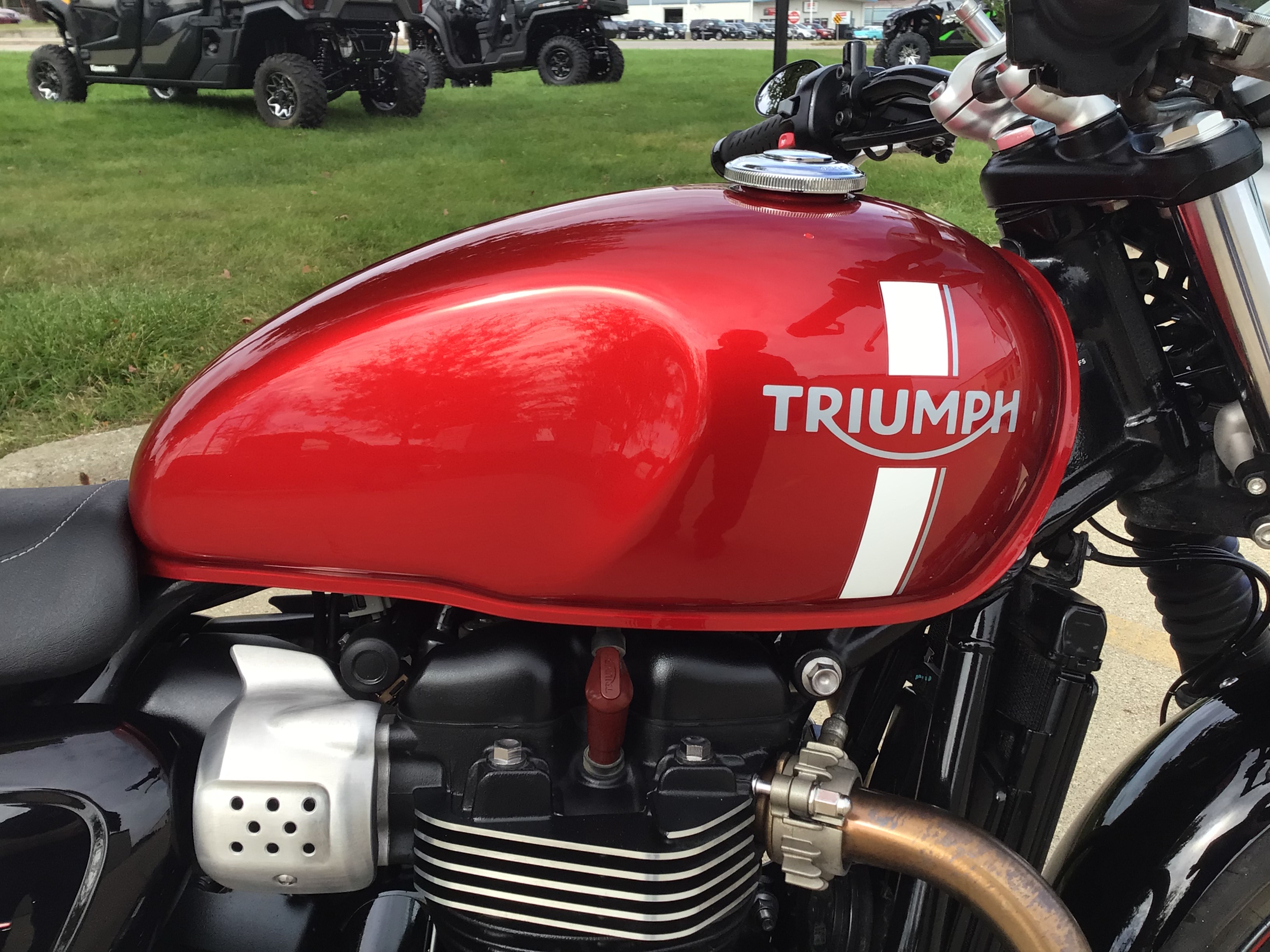 2016 Triumph Street Twin Motorcycle