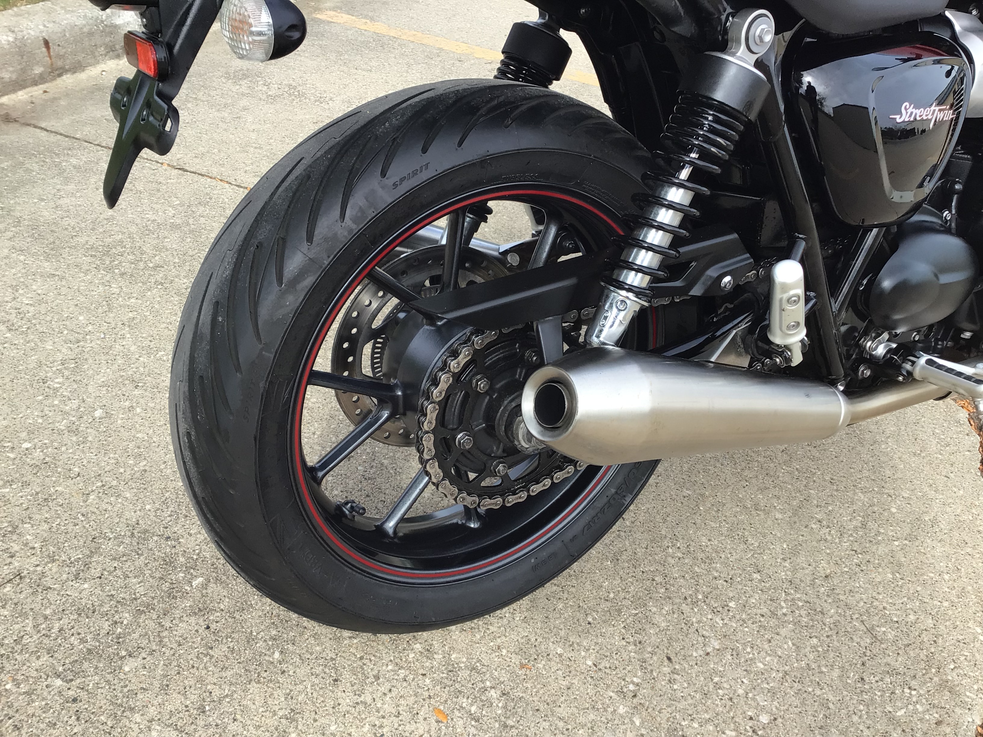 2016 Triumph Street Twin Motorcycle